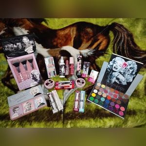 Marilyn Monroe makeup bundle
